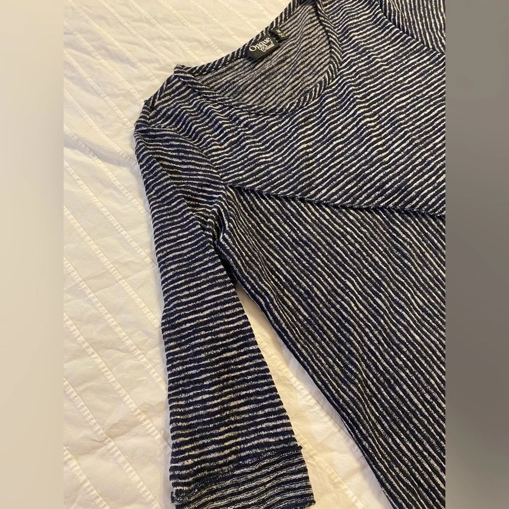 Tunic - Picture 3 of 6